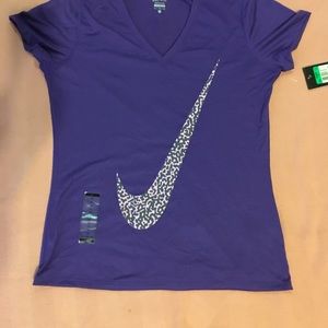 Women’s XL Purple Nike Dri Fit Sports T-Shirt